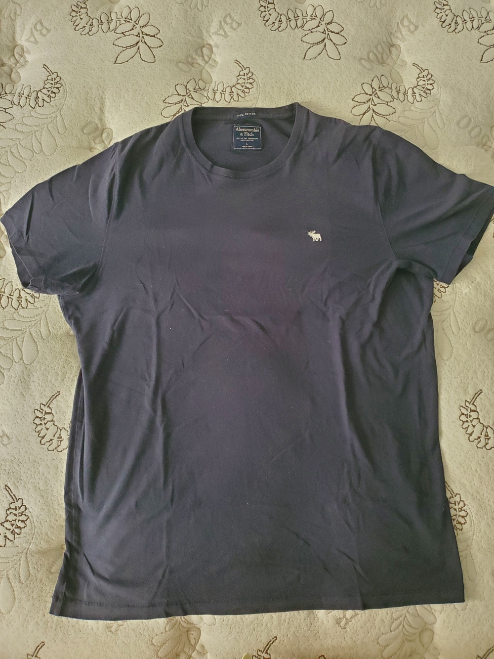 Abercrombie & Fitch Men's Black Crewneck Tee with White Moose Logo